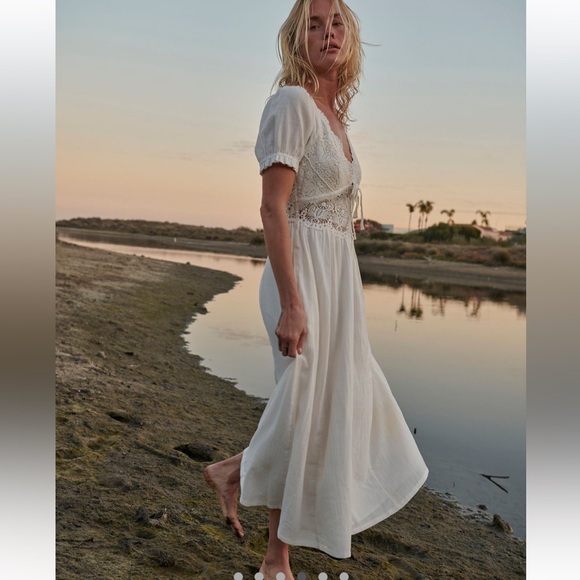 Free People All You Need Is Lace Midi Dress White Ivory Maxi Sundress Boho NWT - Picture 3 of 12